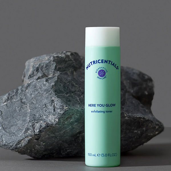 Here You Glow Exfoliating Toner_0000_Capa 55